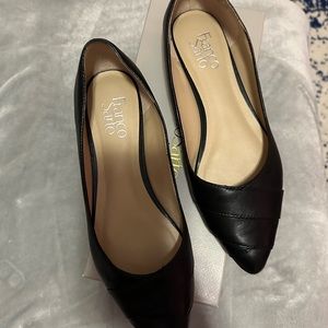 Franco Sarto Hilaria flats women’s size 8
